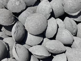 Presuoti lazdyno riešutų lukštų anglies briketai BIOAK, 4 kg