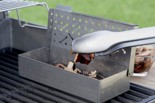 WEBER Smoking Suitsusuitsu generaator (suitsukast) WEBER, 25 x 11,5 x 6 cm